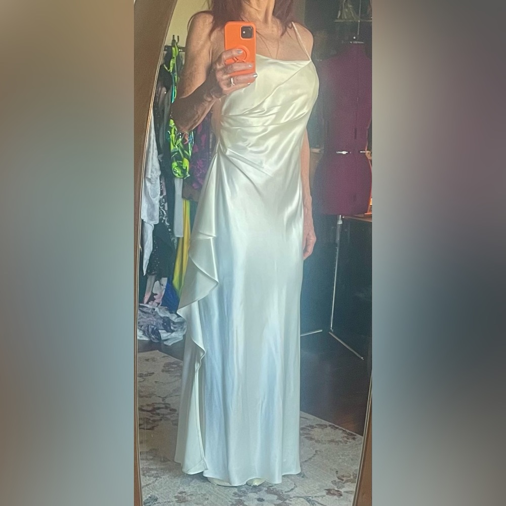 Beautiful full length satin ivory gown, new!